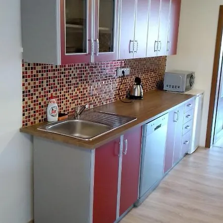 Apartmany Kukacci Hnizdo Benesov nad Ploucnici Exterior foto