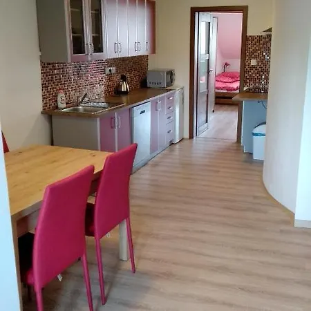 Apartmany Kukacci Hnizdo Benesov nad Ploucnici Exterior foto