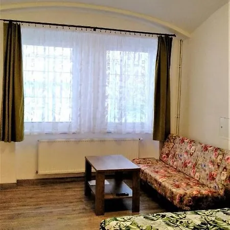 Apartmany Kukacci Hnizdo Benesov nad Ploucnici Exterior foto