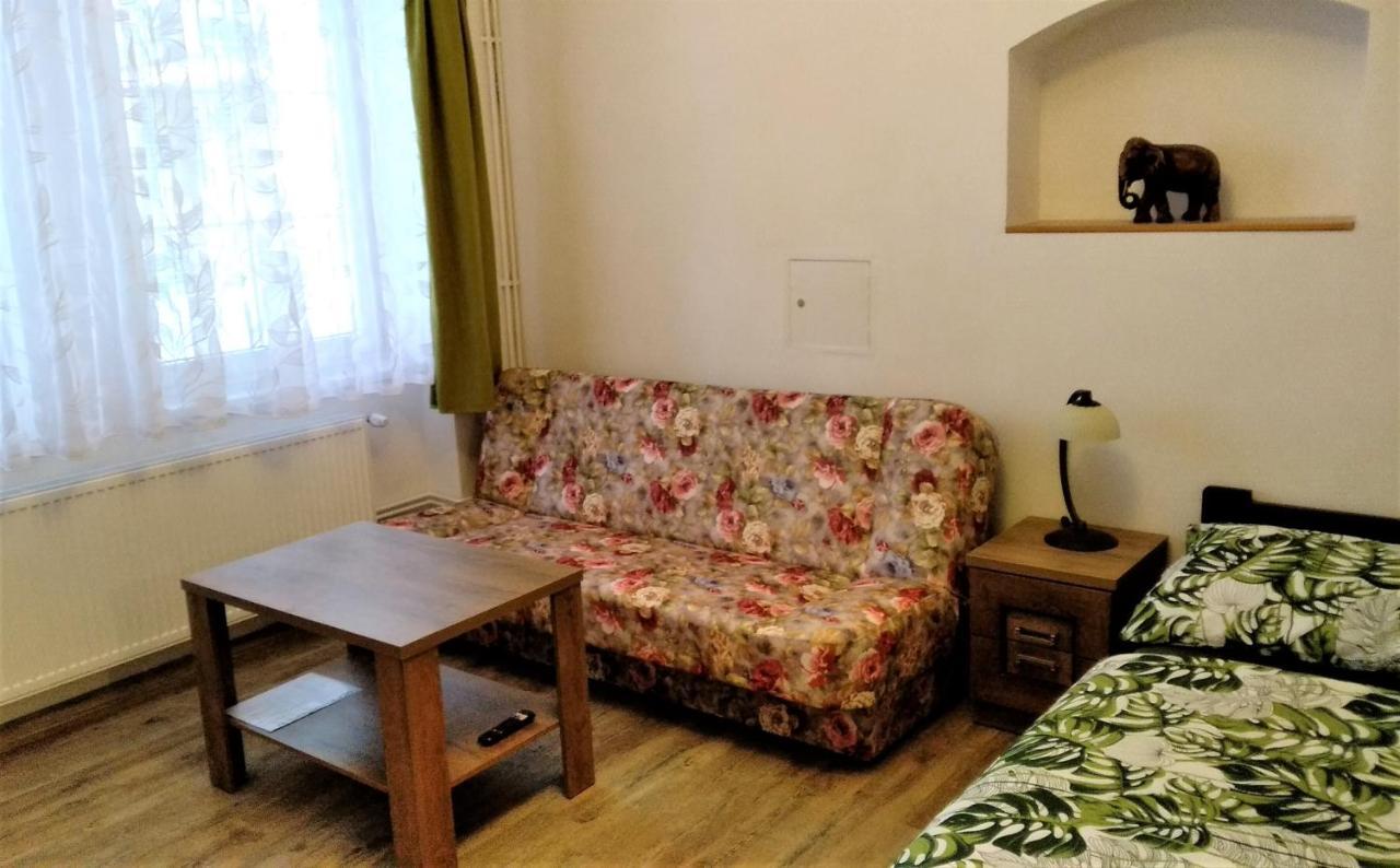 Apartment Kukacci Hnizdo Benesov nad Ploucnici